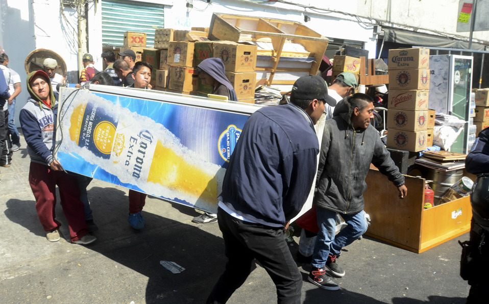 Del convivio al desorden: lo que el consumo de alcohol en vía pública revela sobre nuestras ciudades beber via publica mexico